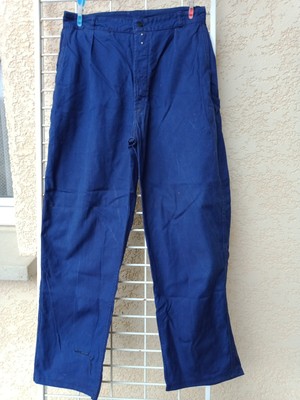 ancienne pantalon de travail en moleskine bleue rapiécé délavé paysan ouvrier 