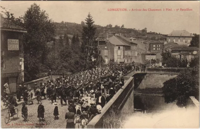 CPA LONGUYON Arrivee des Chasserus on Foot 9th Military Battalion (999616)