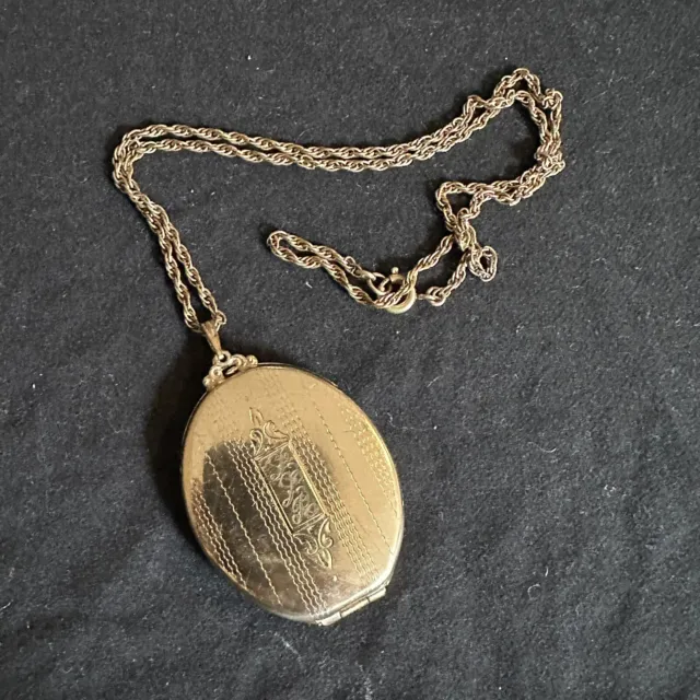 WWII Sweetheart 10k GF Gold Large Locket & Chain Engraved