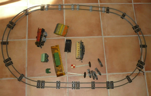 ANCIEN TRAIN MECCANO Hornby - pour pièces EUR 50,00 - FR