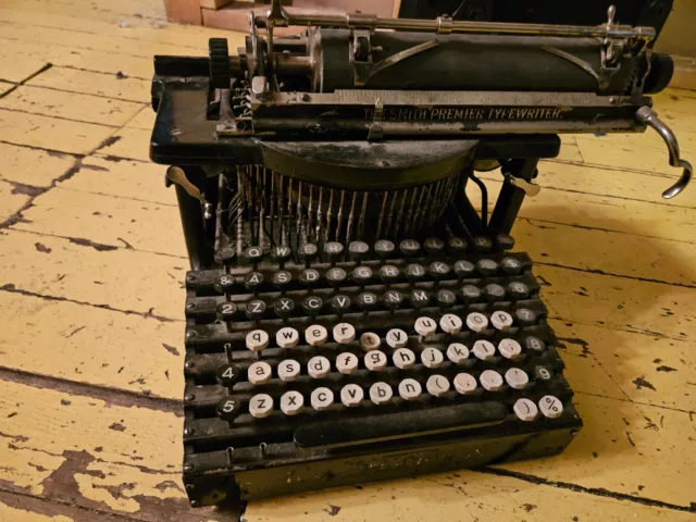 Antique 1896 Smith Premier No 2 Typewriter & Case Double Keyboard 15"