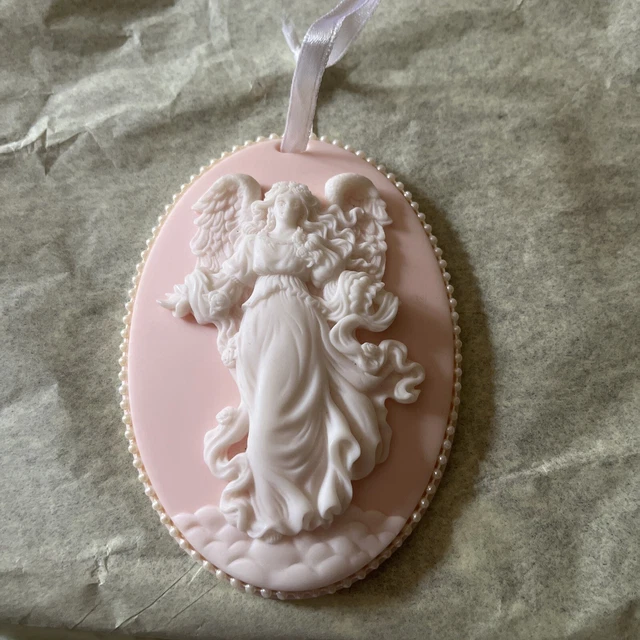 Seraphim Classics 1999 “Alyssa” Nature’s Angel. by Roman, Inc.  Ornament