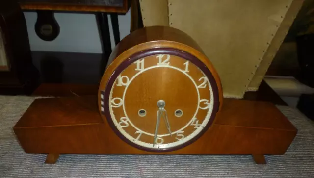 Vintage Striking Mantle Clock