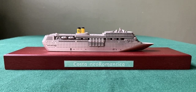 Ancien Bateau jouet en tôle MS Michael Seidel à Clé West Germany
