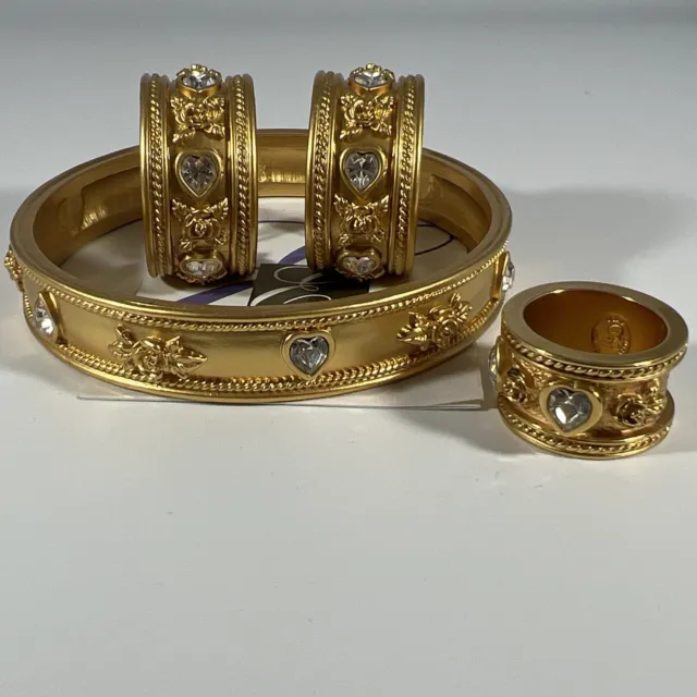 VTG Elizabeth Taylor Love Blooms Bracelet Clip On Earrings and Ring Set