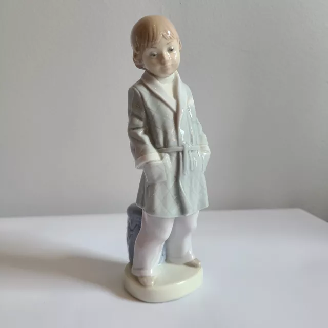 Lladro Spain Porcelain Ceramic Boy Figurine Hand Made Vintage Collectible Rare