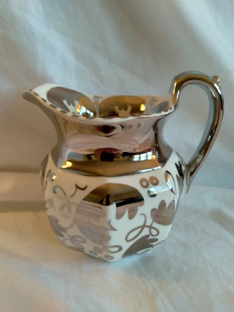 Wedgwood of Etruria & Barlaston C5229 Silver Lustreware Luster Creamer Jug