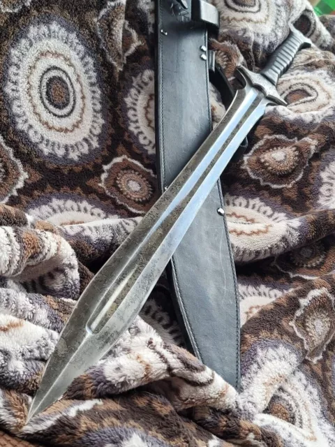 https://www.picclickimg.com/YZkAAOSwVu9kHfaP/Awesome-handmade-32-inches-double-edge-Carbon-Steel.webp