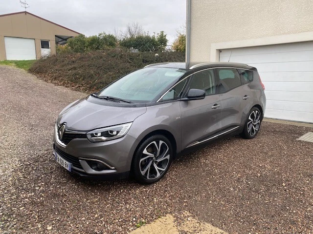 RENAULT SCENIC 4 DIESEL 160CH 7 Places Automatique