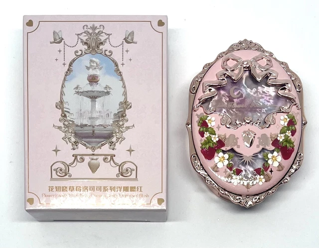 Flower Knows Strawberry Rococo Series Embossed Blush - 03 CLASSIC BALLET
