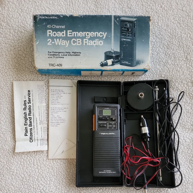 REALISTIC 40 CHANNEL Road Emergency 2 Way CB Radio TRC409 211500