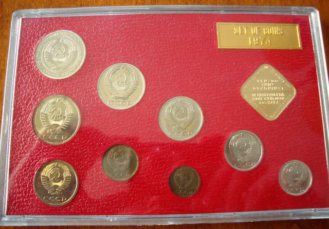 1974  RUSSIA USSR SOVIET UNION,  LENINGRAD MINT PROOF LIKE SET, 9 Coins+ 1 Medal