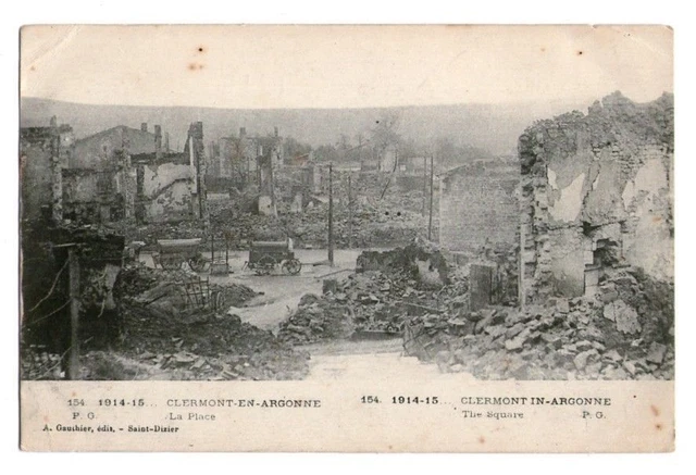 55-66 cpa Clermont-en-Argonne - Ruines Place