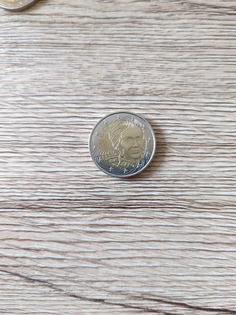 Rare pièce de 2 euros Jacques Chirac 2022 commémorative. Rare Simone Veil 2018 3
