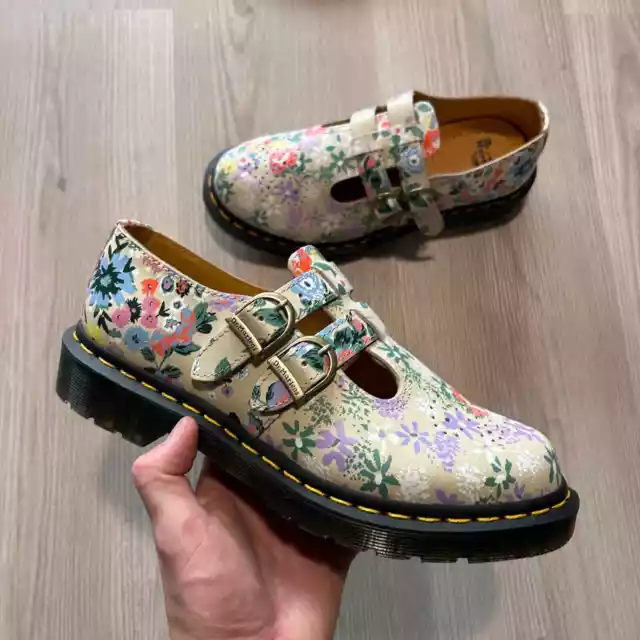 Women’s Dr. Martens Mary Jane 8065 Floral Double Buckle Leather Boots Shoes Sz 7