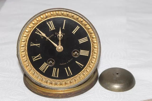 183a) franz.  Uhrwerk mit Glocke Rückdeckel  Pendule Kaminuhr Paris um 1890