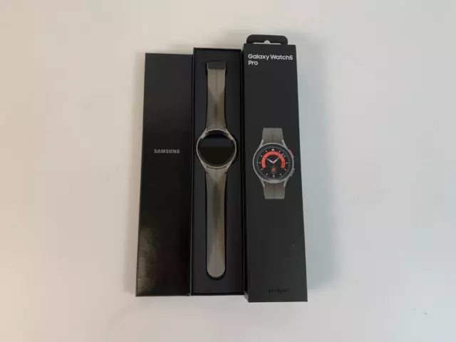 Samsung Galaxy Watch5 Pro 45mm with D-Buckle Sport Band #10048973