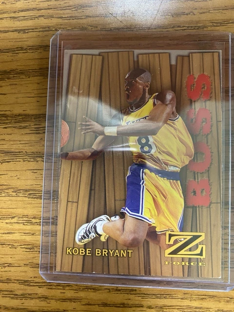 KOBE BRYANT 1996-97 EX RC PSA 8 コービー高騰中！ 1996-1997 E-X2000 Kobe Bryant Credentials RC PSA 8 Lakers