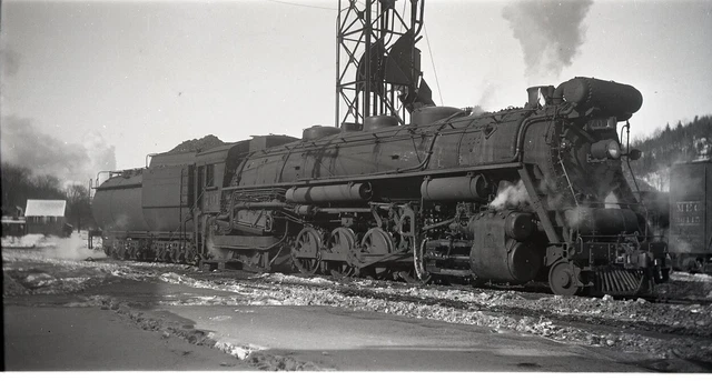 CV - Number - 701 - B x W NEG - bp4640