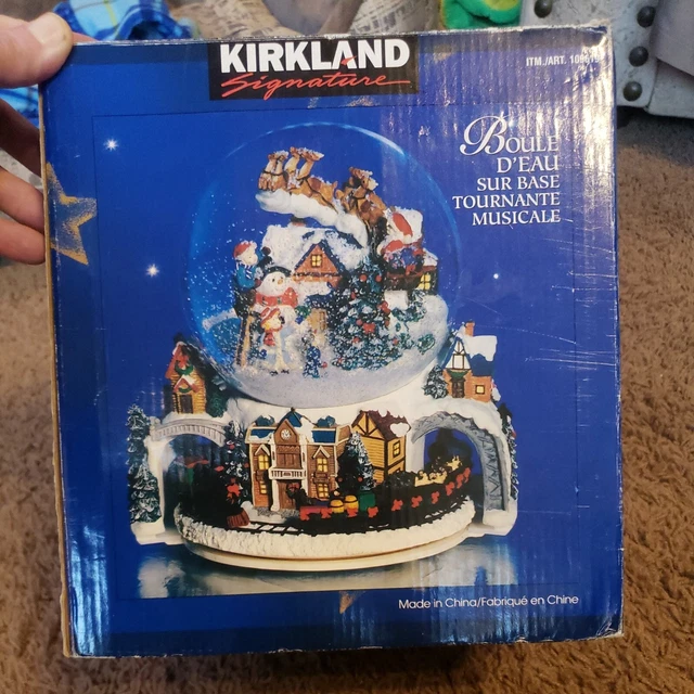 KIRKLAND SIGNATURE MUSICAL Water Snow Globe Revolving Wind Up Moving
