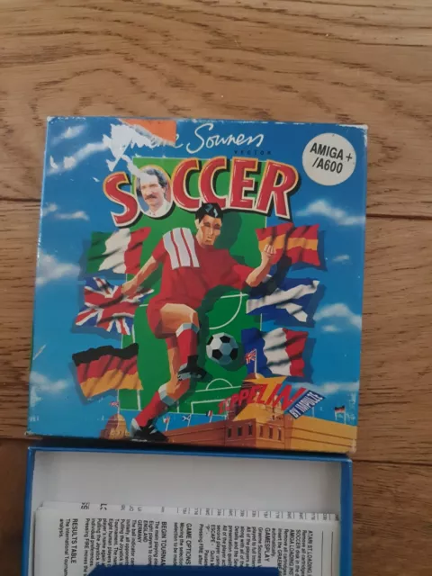 Vector Soccer A Zeppelin Game for the Commodore Amiga tested & working