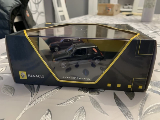 UNIVERSAL HOBBIES MODIFIÉE RENAULT 5 GT TURBO MONTECARLO 1992