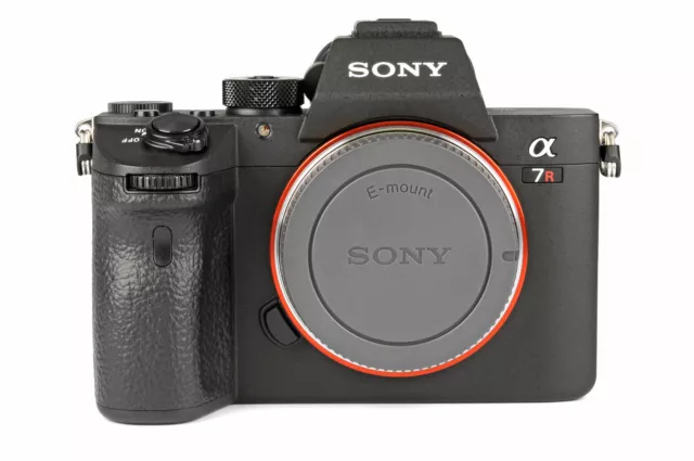 Sony ILCE-7RM3A Alpha 7 R III A - 42,4 MP spiegellose Systemkamera - Gehäuse