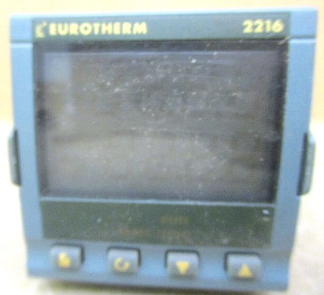 EUROTHERM 2216E/CC/VH/P3/S2/XXX/2YM - Controllore Usato In Buone Condizioni - Foto 2