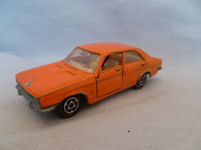Miniature Majorette N°338 Chrysler 180 Orange, Avec Voilier N208, Boîte Cristal, France