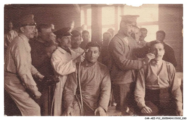 Régiments - CPA PHOTO POSTCARD MILITAIRE SOLDATS 60 EME REGIMENT 2071
