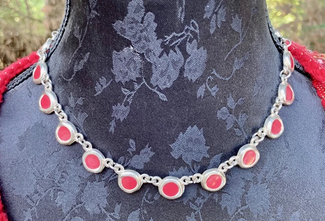 Collier Ras De Cou Vintage Signé BICHE DE BERE - Moderne, Doré En étain, Excellent état !