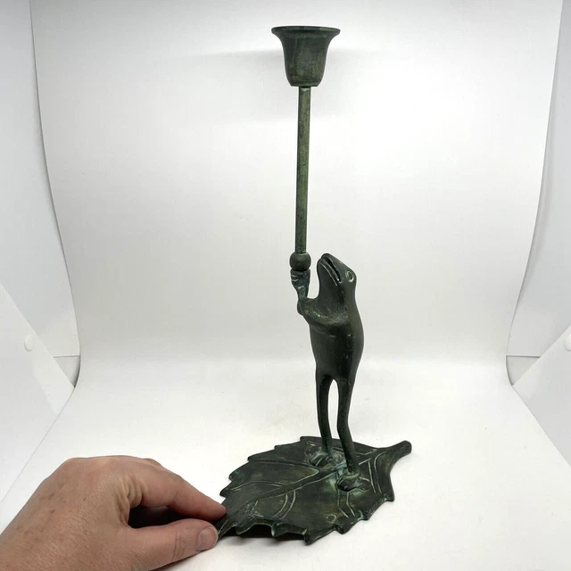 VGT Frog Cast Metal Standing Leaf Verdigris Green Leaf Candle Holder Taper