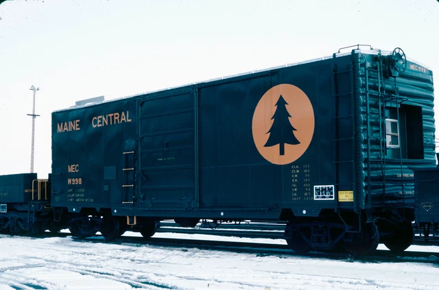 1983 Original Kodachrome Slide Fresh Mec Maine Central Mow Boxcar W998