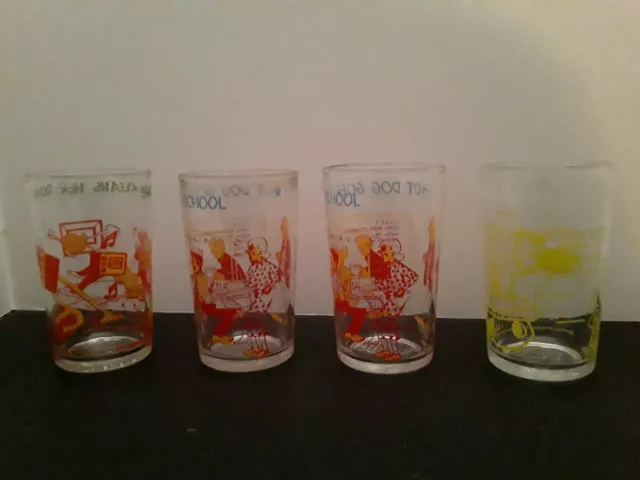 Vintage Jelly Glasses- 3 Archie 1971  & 1 Flintstones 1963 Comic Jelly Glasses