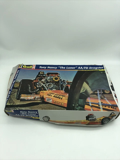 Tony Nancy 'The Loner' 1/16スケール ORIGINAL 1972 H1480 Tony Nancy The Loner AA/FD Dragster 1:16