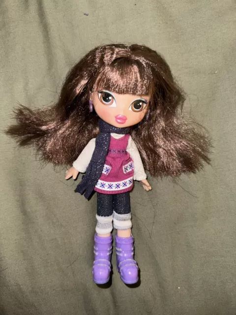 BRATZ DOLL KIDZ Winter Vacation 12.99 PicClick UK