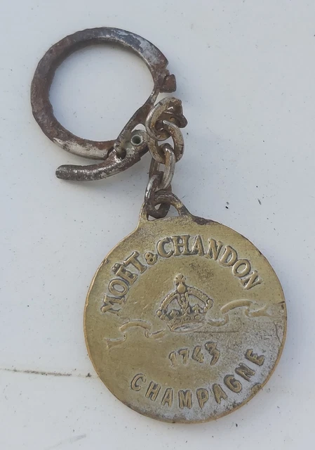 Porte-clés Champagne Original – Petit Cadeau Déco Ou Apéro