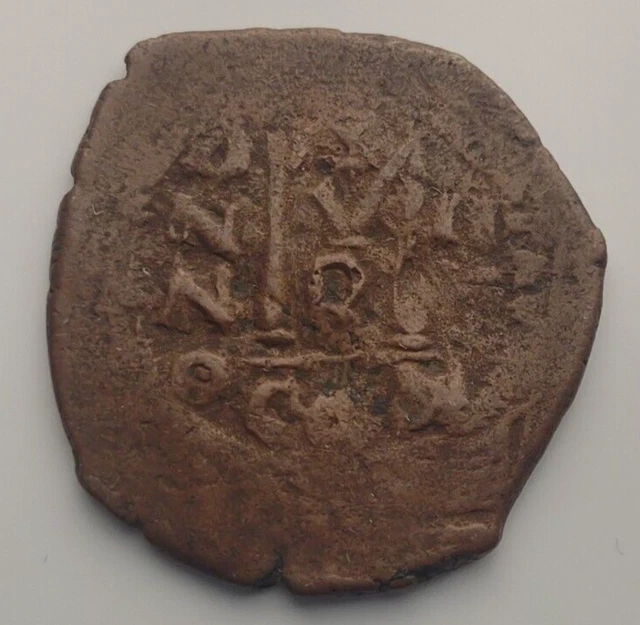 Byzantine. Bronze  Follis. Leo Vi The Wise, 886-912 Ad.
