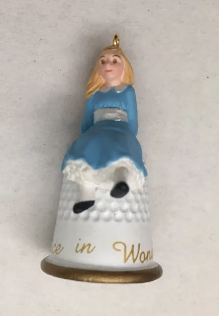 Hallmark Alice in Wonderland Thimble Miniature Ornament 1995