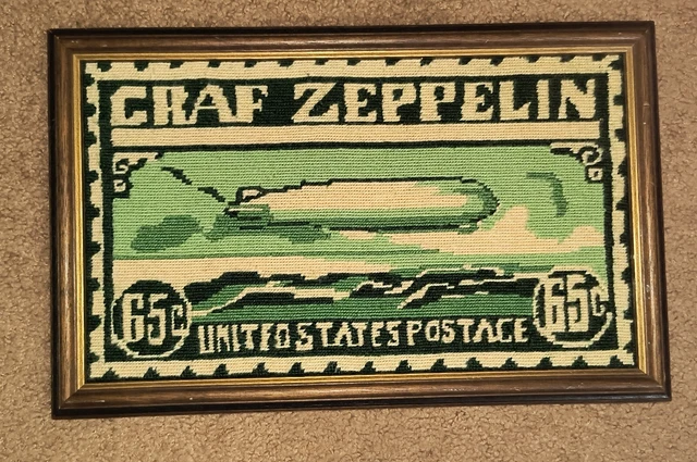 Estampilla de franqueo vintage de 65 centavos de EE. UU. dirigible enmarcado con aguja