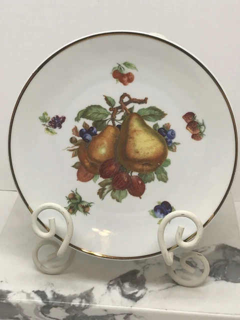Bareuther Waldsassen 7-3/4" Plates 4 Fruit Pattern Bavaria Germany Apple Pear