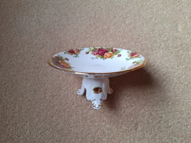 Royal Albert China - Old Country Roses - Small Cake Or Bonbon Stand - Rare