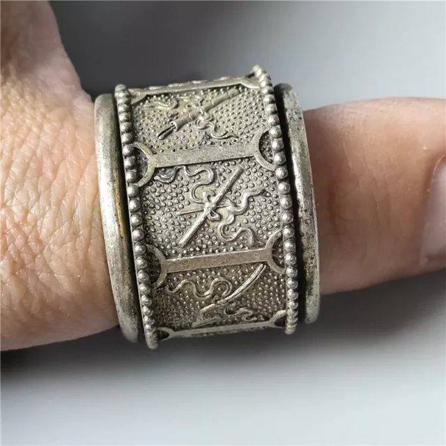 Old Chinese tibet silver handcarved the Eight Immortals Pull finger Ring statue