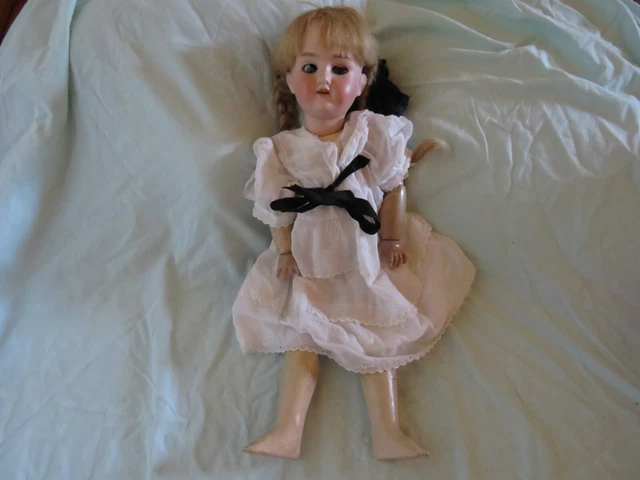 POUPEE PORCELAINE ANCIENNE 16 cm Tête Armand Marseille / Corps A.G LIMBACH - Antiquités