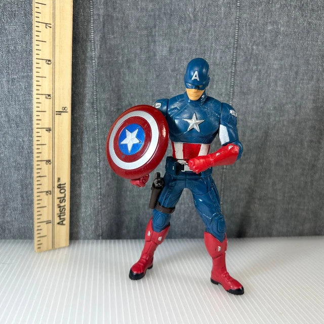 Marvel Avengers Mighty Battler Captain America Shield Smash Attack Action Figure