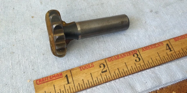 1 1/4" Cut Diam, 1/4" Cut Width, Full radius blades Woodruff Keyseat Cutter #810