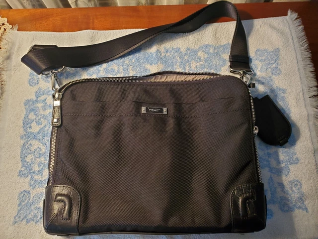 TUMI BLACK NYLON COMPUTER LAPTOP BRIEFCASE SHOULDER STRAP & HANDLES New Wo Tags