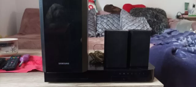 Samsung 2.1 CH Blu-ray Home Entertainment System