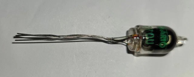 Tubes Electroniques Lampes Vacuum Tube MINIWATT DARIO 5654 - Photo, audio & vidéo