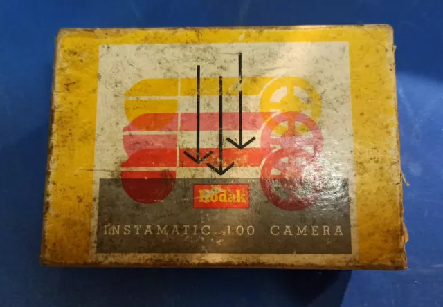 Macchina Fotografica Kodak  Istamatic 100 Camera Con Box Orig. Vintage